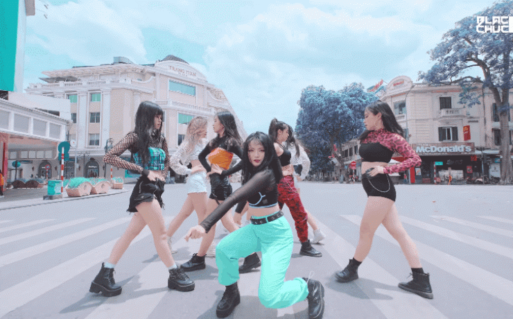 animation-2-1592283553077977847379